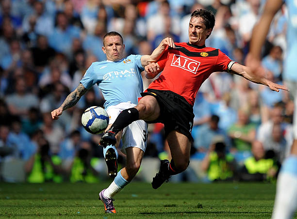 俱乐部之间 俱乐部之间