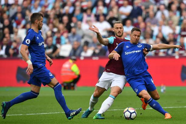 以其精明的 以其精明的